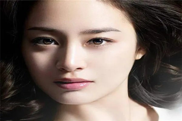 韩国十大国民女神排行榜:金泰熙上榜,李英爱仅第六