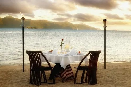 100个浪漫约会方法有哪些 什么叫三次约会定律