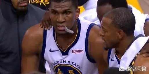 勇士击败火箭以后，考辛斯发话嘲讽火箭，却被火箭球迷反讽，你怎么看？