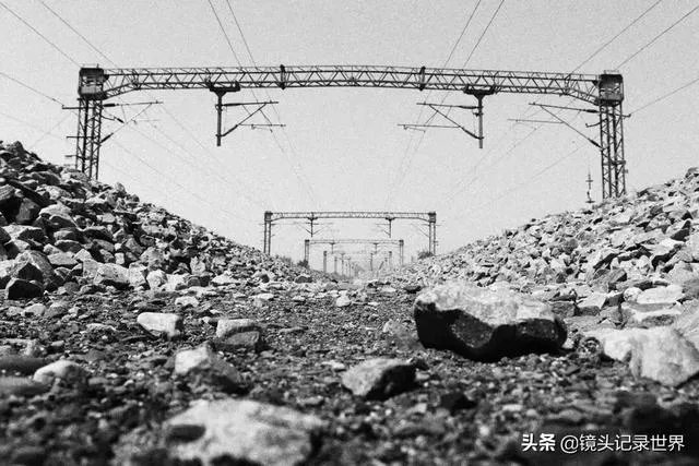 什么是单色照片作品?