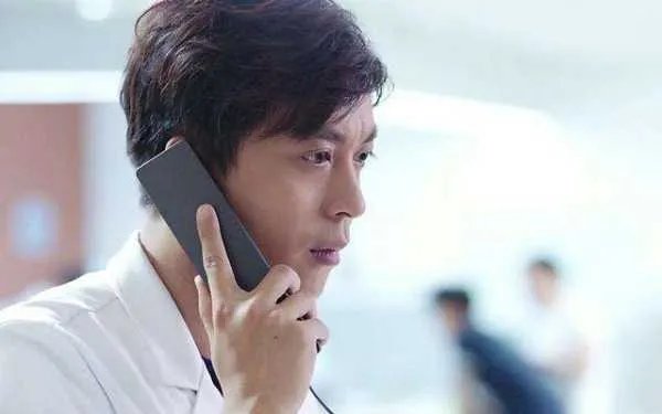 看过《生于70年代》的各路网友,他们的评价是褒贬不一,你认为演员表现如何?