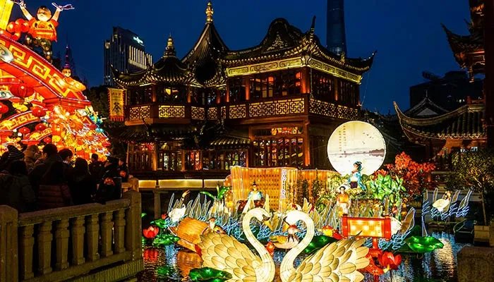 秀山花灯主要在什么期间表演 秀山花灯主要在什么时候演出