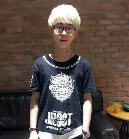 虎牙嗨氏年入千万是真的吗？