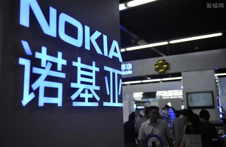 诺基亚9正式发布 全球平均零售价为699美元