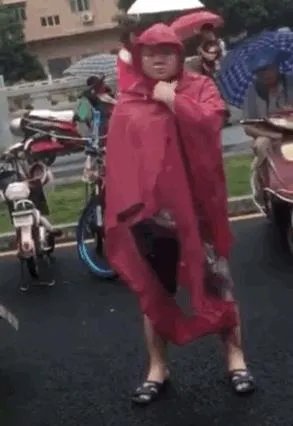 岳云鹏撞脸烧烤哥：7个撞脸岳云鹏的人（图）