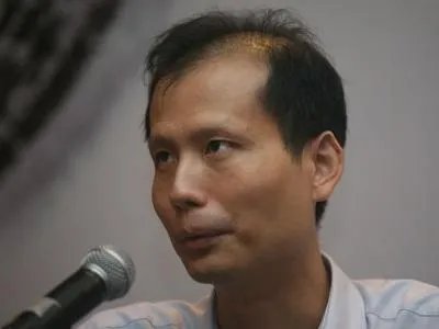 郎咸平对方舟子的评价 为什么方舟子博客被封 谁是方舟子的后台