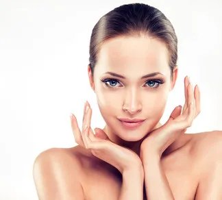 重庆玻尿酸隆鼻哪家整形医院好