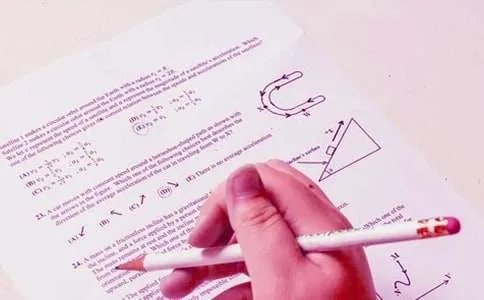 激励高考生的暖心句子