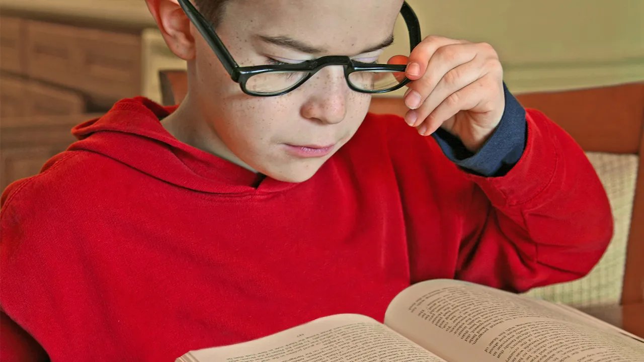 眼部护理的好处是什么 教你几个眼部护理的好方式