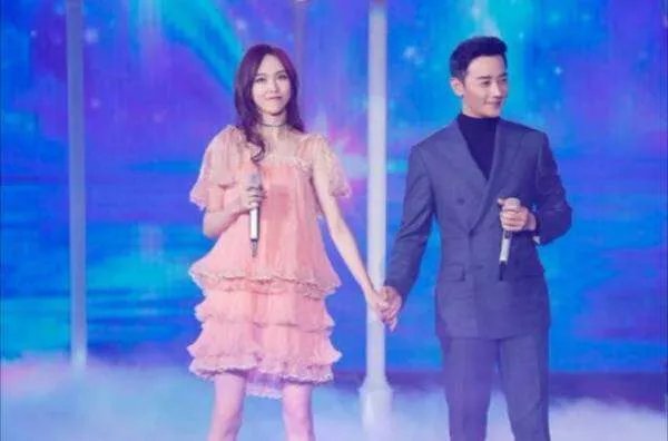 唐嫣罗晋怎么在一起的