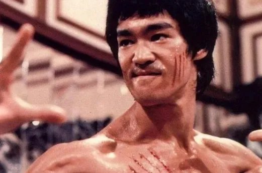 李小龙都去世41年了，当年隐瞒死亡地点的丁佩，说出了什么真相？