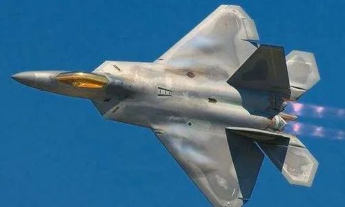歼20和f22哪个厉害？有什么区别？
