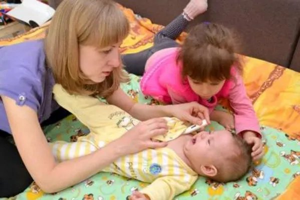 两个月宝宝肺炎症状有哪些