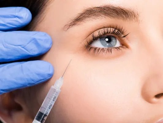 上眼窝凹陷的原因