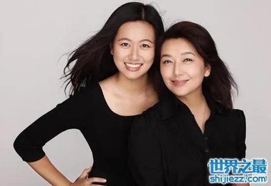 女演员江珊现任老公,和小自己15岁的张博玩姐弟恋