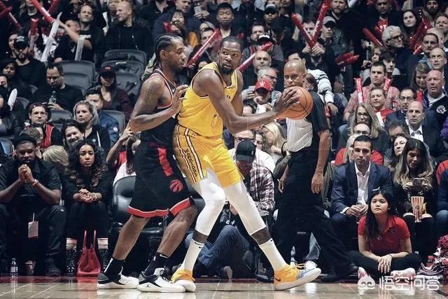 为什么有人说猛龙对勇士有主场优势？