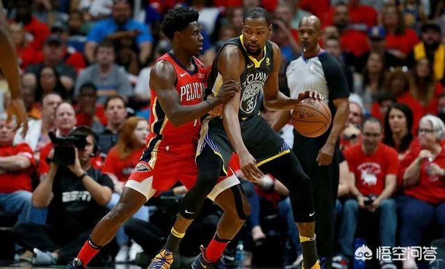 同样是狂砍38分，为何老詹和杜兰特的待遇却是天差地别？