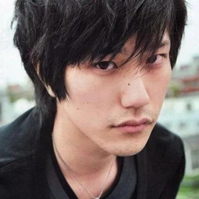 松山健一结婚后照片曝光 变成发福胖大叔