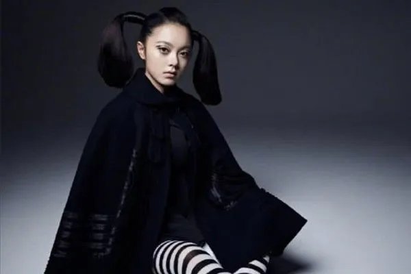 赵今麦八卦 00后童星演技领跑时尚资源却不忍直视