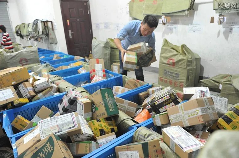 快递业务世界第一 我国快递业务三年稳居第一