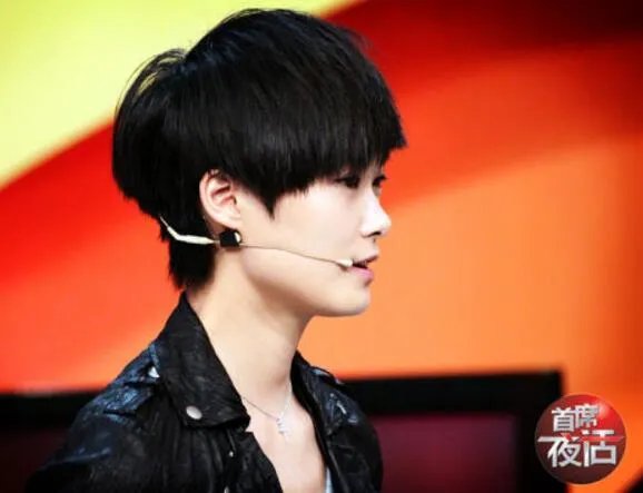 首席夜话李宇春的“第一次”央视访谈 大气而真实