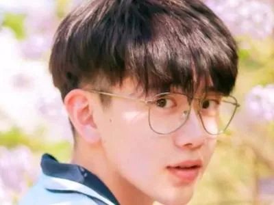 费启鸣上快本，费启鸣是怎么走红的？