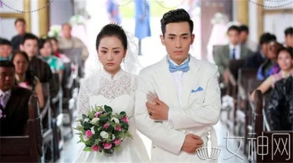 朱一龙杨蓉公开恋情在一起了吗 朱一龙如何评价杨蓉是不是喜欢她