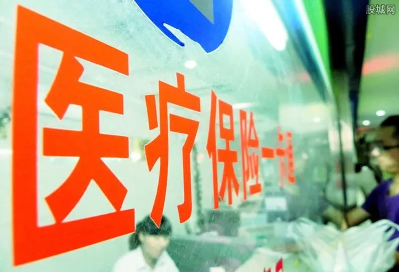 医院院长带头骗保千万 将面临怎样的后果？