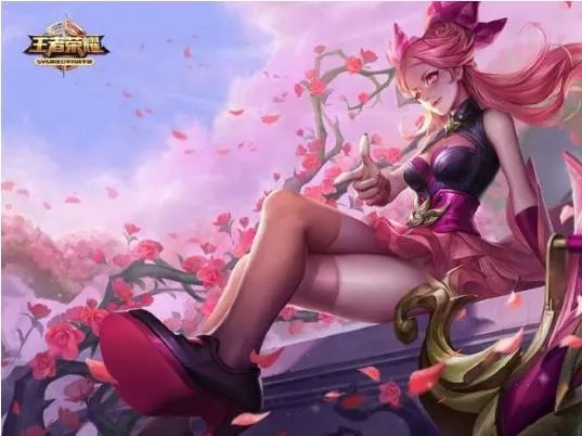 王者荣耀女英雄去胸罩：王者荣耀cos去衣无圣光