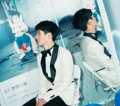 刘昊然工作室是如何回应生日会冲突的？