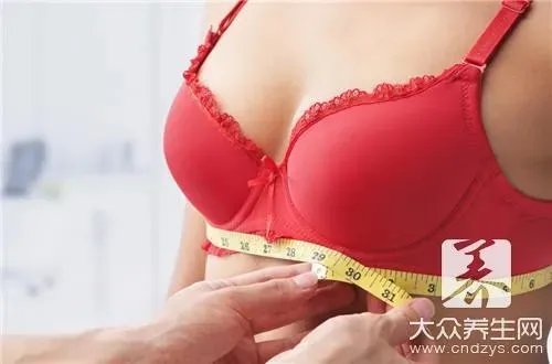 男人为什么喜欢吻女人胸，原因竟然是这个