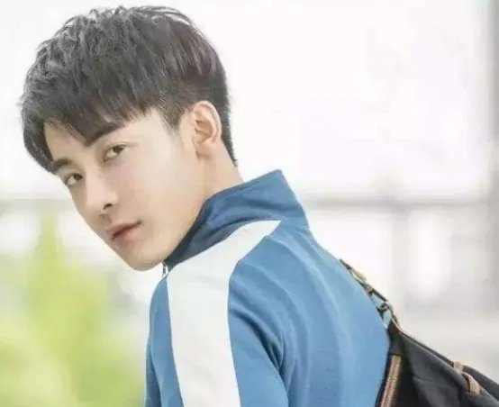 如何评价《我只喜欢你》？