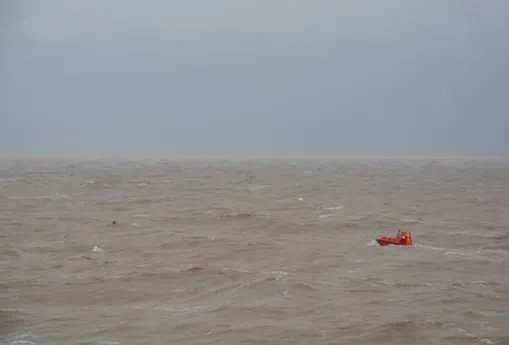 一渔船连云港外海遇险沉没遇难情况是怎样的？