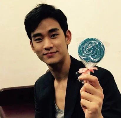 金秀贤妹妹是怎么回事？ 金秀贤复杂家庭关系大揭秘