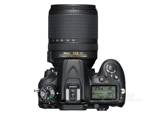 尼康D7200（单机 2416万有效像素 全高清1080） 天猫4399元