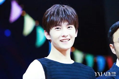 杨洋胡夏天天向上发生了什么杨洋无缘留下当主持