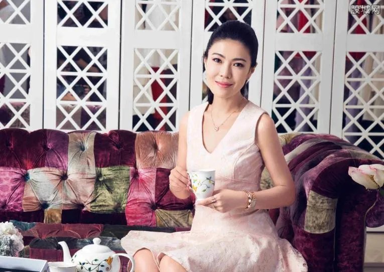 时尚总裁苏芒辞职 苏芒突然提出辞呈原因是什么？