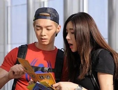 极速前进周韦彤嚣张嘴欠是真是假？ 人品差得罪众多明星