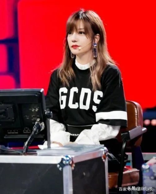 《演员请就位》赵薇上热搜，“小燕子”又回来了吗？