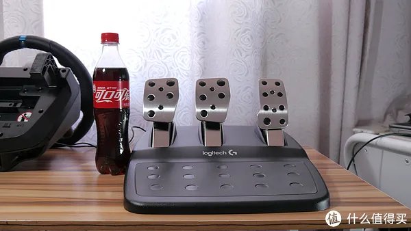 游戏方向盘开箱测评