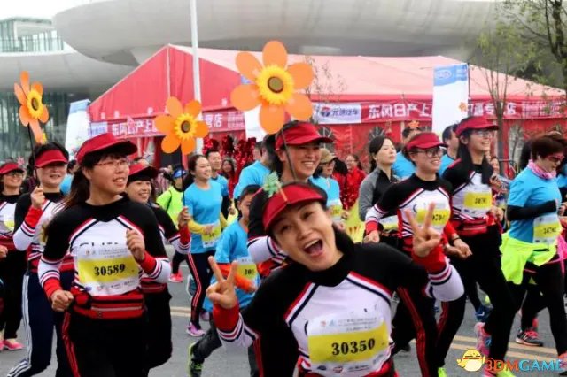 史上最“骚”萌跑，次元跑都有哪些骚操作?