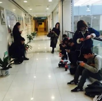 唐安琪脸部植皮:自从烧伤后网友每天都献祝福给她