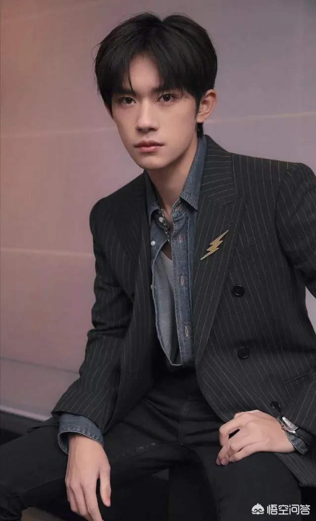 如何客观评价易烊千玺近年来的演技？