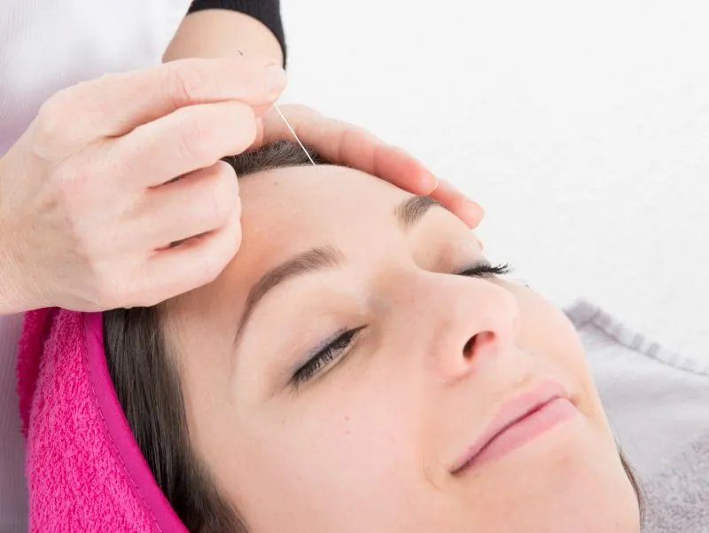 如何快速美白全身