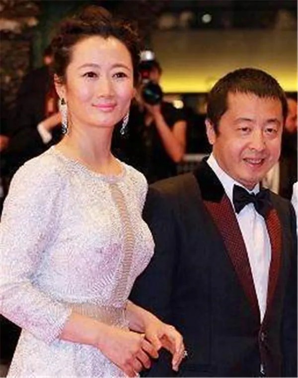 贾樟柯前妻朱炯资料什么时候离婚的 贾樟柯现任妻子是谁咋认识的