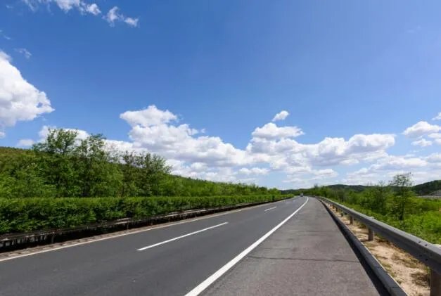 2021清明节高速公路免费吗  清明节高速收不收过路费