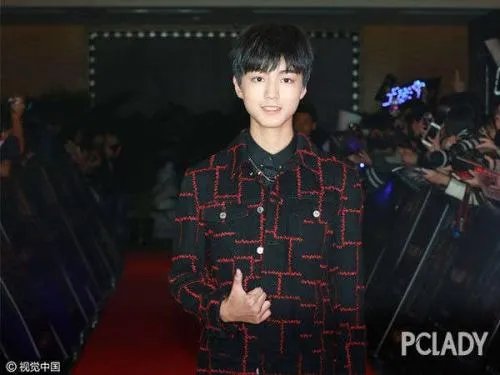 王俊凯真实身高女朋友怀孕照片 王俊凯有没有整容不化妆最丑照片