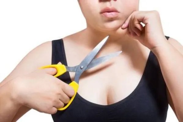 双下巴吸脂术的方式有哪些