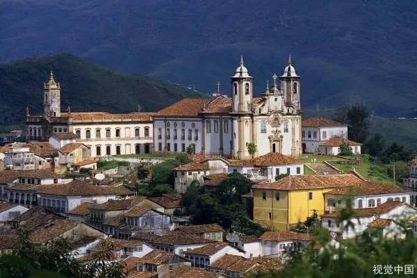 在迄今的阿盟成员国中，哪个国家最有成为发达国家的潜力？