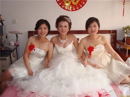 河南实拍结婚闹伴娘 闹伴娘事件你怎么看